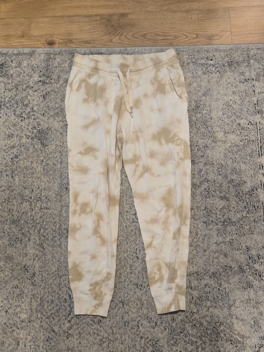 Old Navy Beige Tie-Dye Womens Jogger Pants